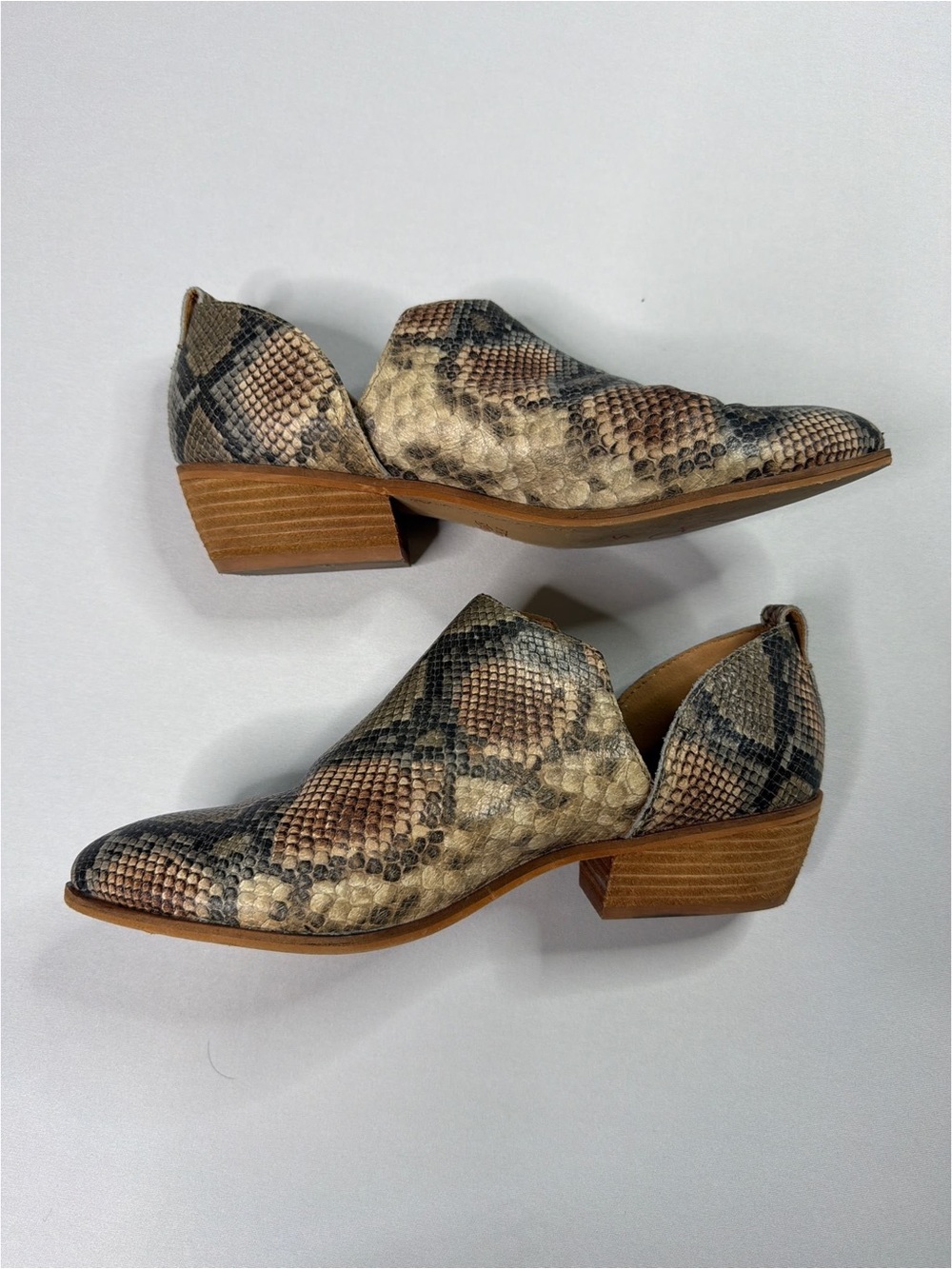 Frye & Co. Snake Print Booties